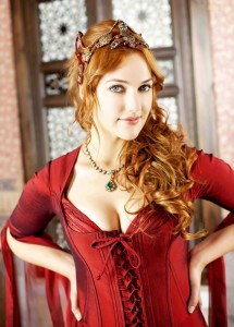 Meryem-Uzerli-pictures.yt-2